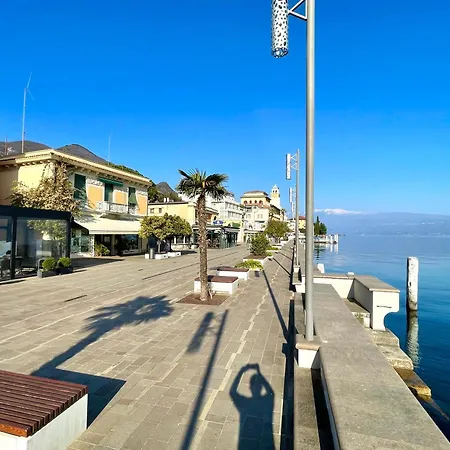 Apartment D1mora Riva Serena - On The Gardone Promenade